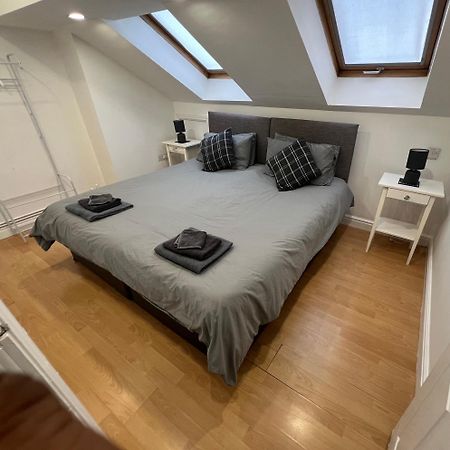 Cosy Penthouse Suite Happily Sleeps Up To Five Halifax Extérieur photo
